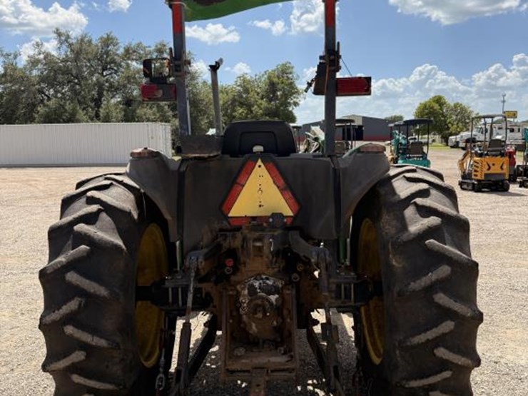 john-deere-5205-image-7