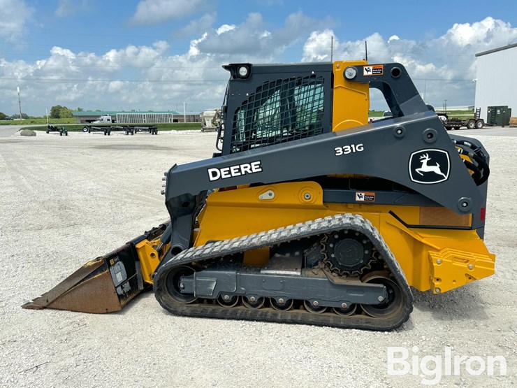 2023-deere-331g-image-7