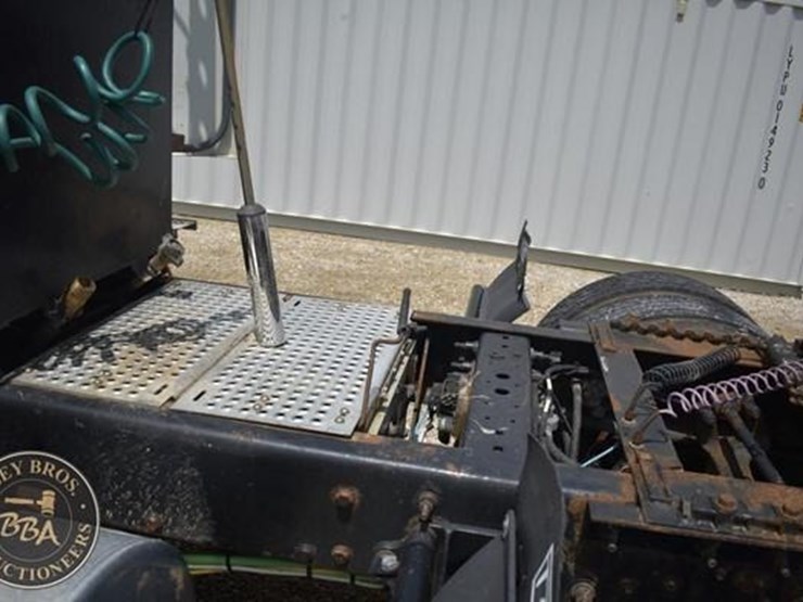2014-international-prostar-image-28