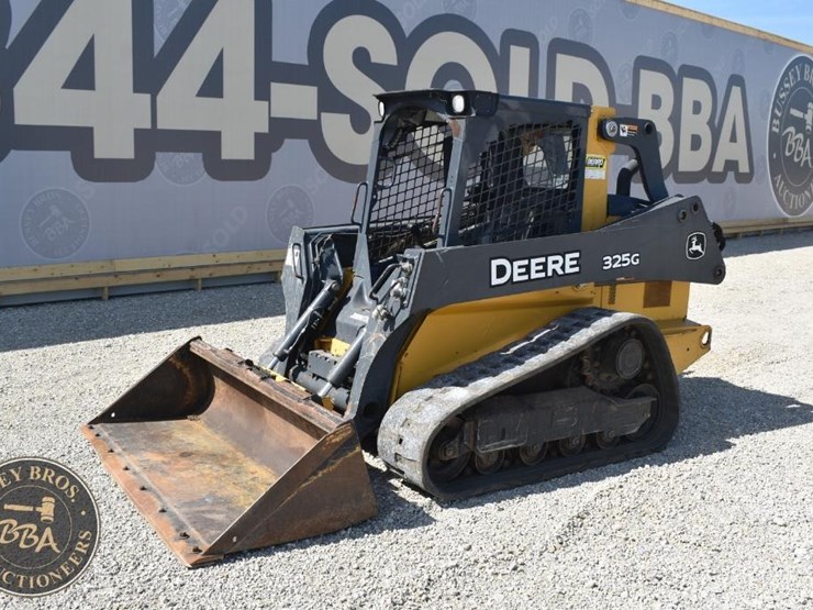 2019-deere-325g-image-5