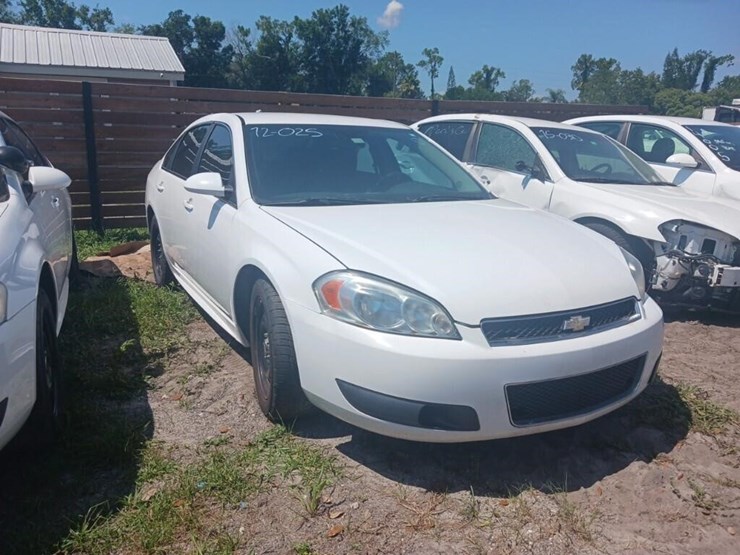 2012-chevrolet-impala-inop-police-image-2