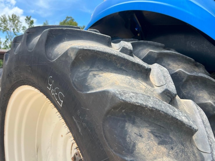 2024-new-holland-t8.410-image-30
