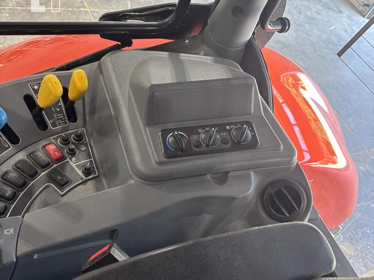 kubota-m7-132-image-18