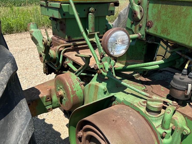 john-deere-630-image-12
