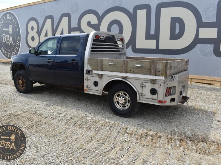 2007-chevrolet-2500hd-image-4