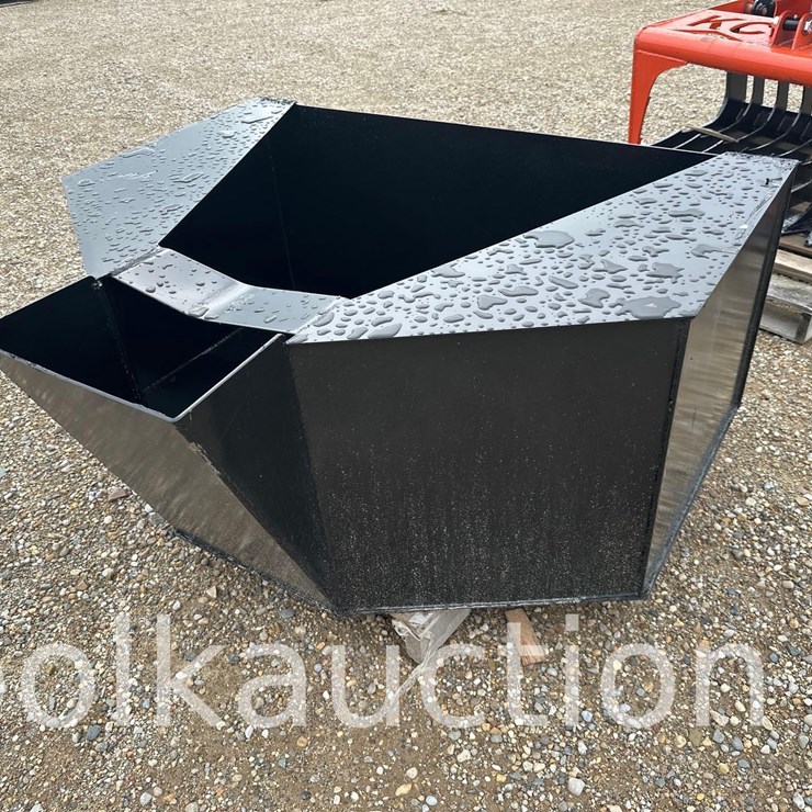 162 - 3/4 CY. CONCRETE PLACEMENT BUCKET