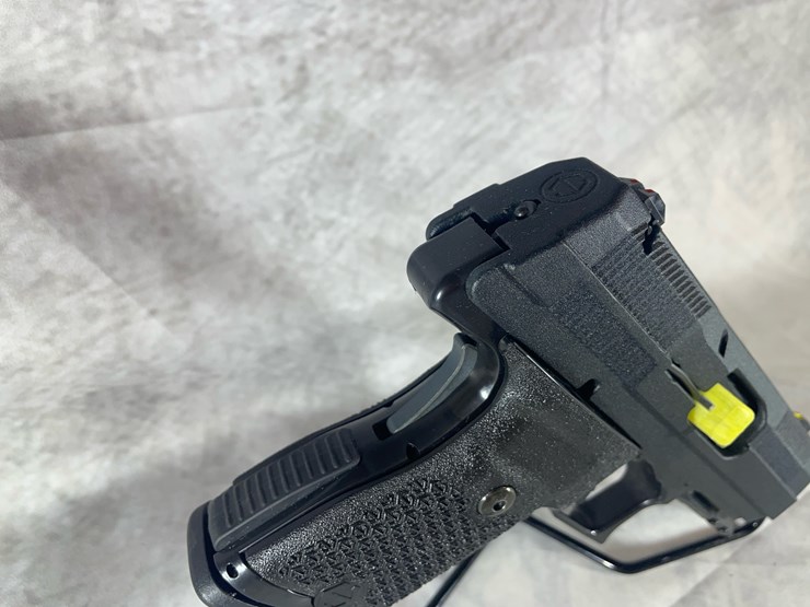 #4382-•-hi-point-yc9-tactical-9mm-luger-pistol,-sn:-yc006575-image-7