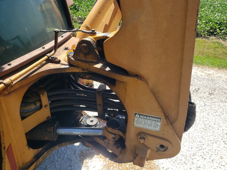 1992-case-super-k-backhoe-image-8