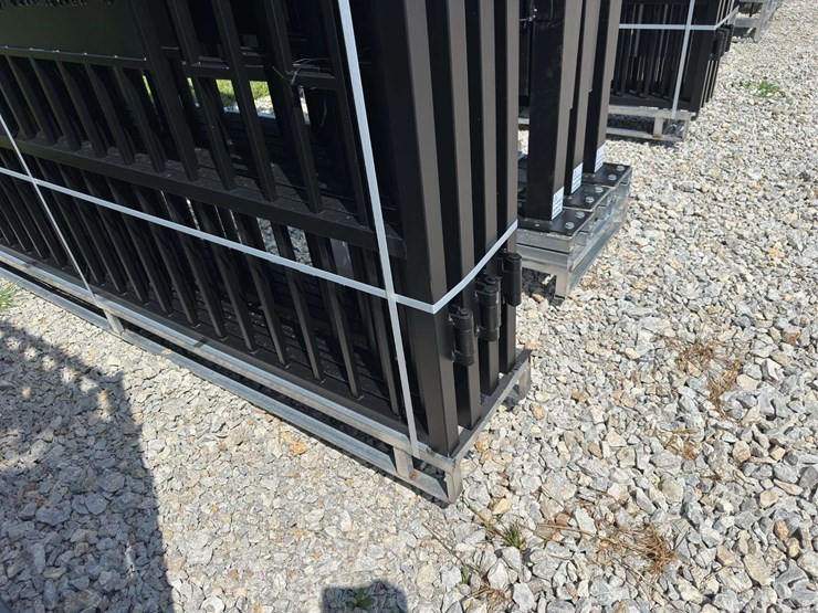 metal-farm-driveway-gate-7-x-20-ft-2-pieces-image-5
