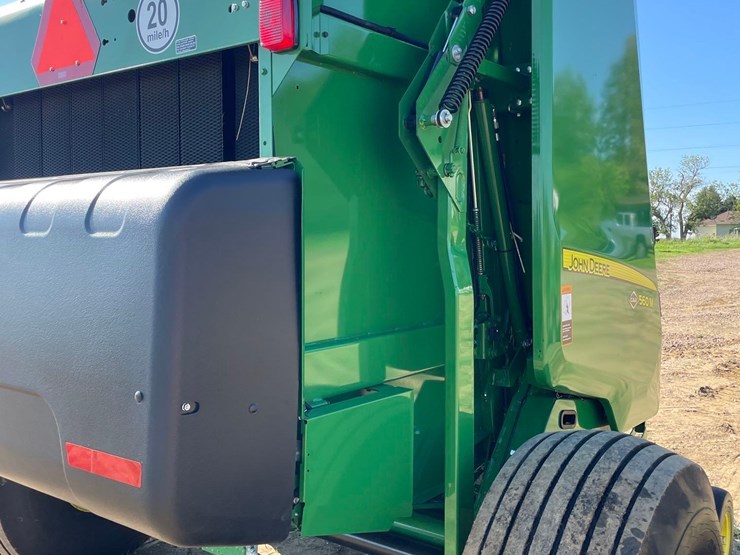 2023-john-deere-560m-image-22