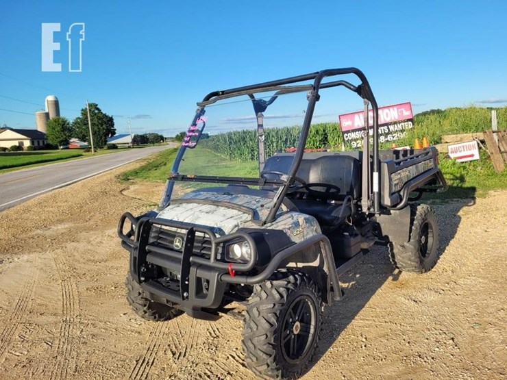 2012-john-deere-gator-xuv-825i-image-2