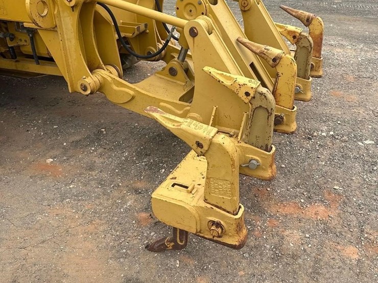 2011-caterpillar-12m-vhp-image-9