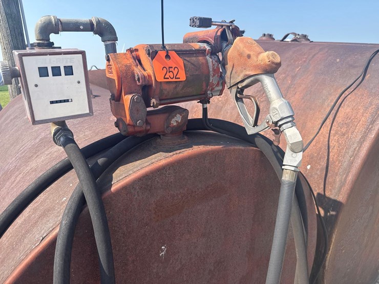 tag-#252,-500-gal-skid-fuel-tank-image-2