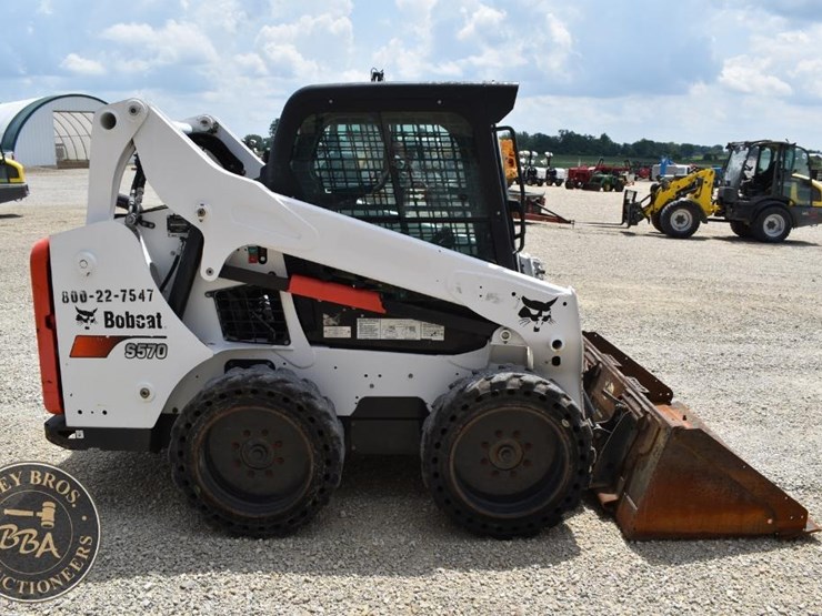 2018-bobcat-s570-image-19