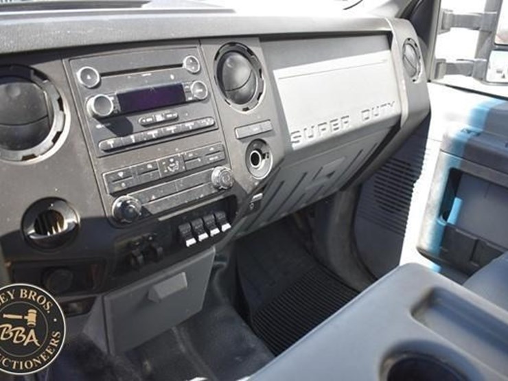 2016-ford-f550-sd-image-43
