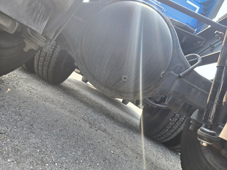 2019-peterbilt-579-image-114