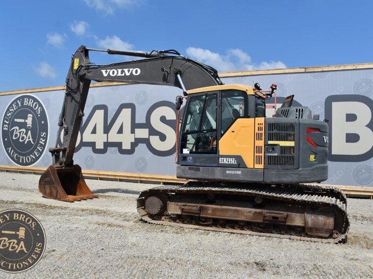 2018-volvo-ecr235el-image-14