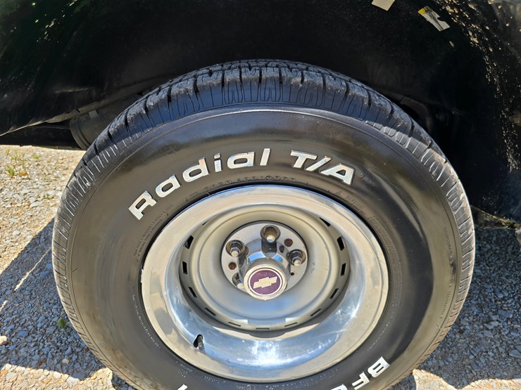 1977-chevrolet-custom-deluxe-image-92