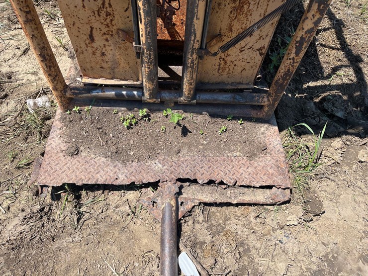 for-most-cattle-chute-image-10