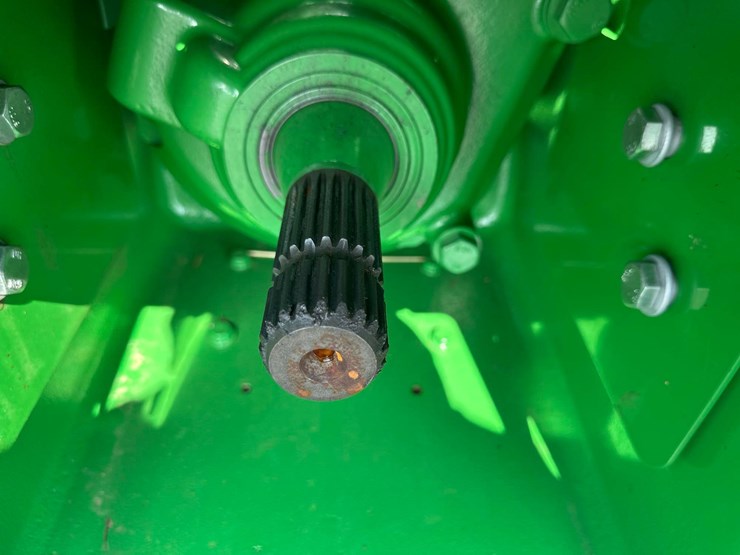 2022-john-deere-9r-390-image-26