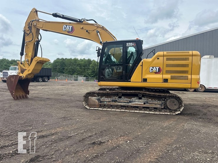 2021-caterpillar-320gc-image-8