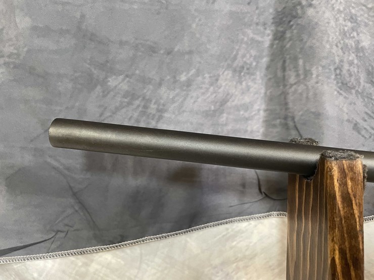 #4453-•-savage-93r17-17-hmr-bolt-action-rifle,-sn:-4161682-image-17