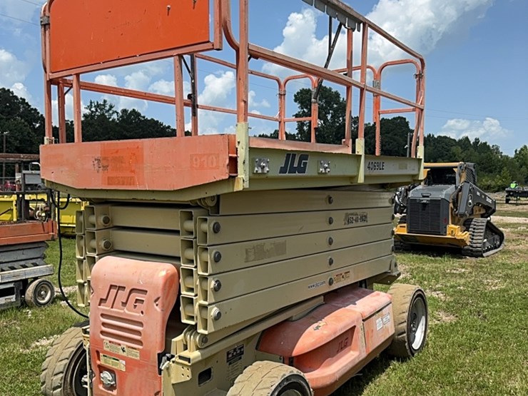 jlg-4069le-image-1