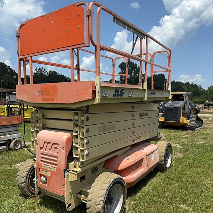 JLG 4069LE
