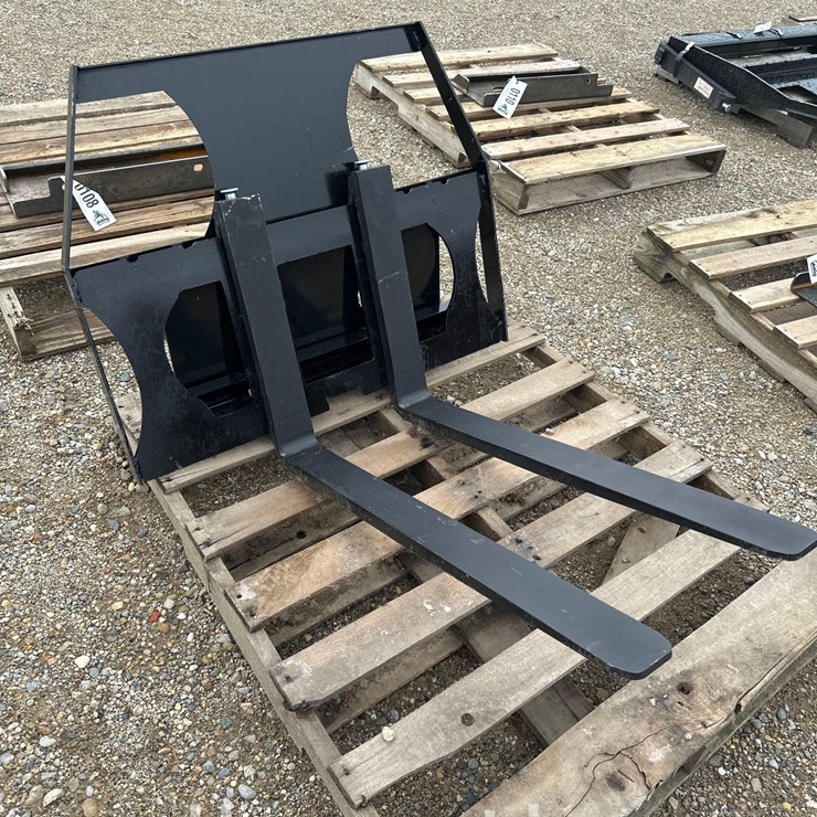117 - 36" MINI UNIVERSAL FORK FRAME