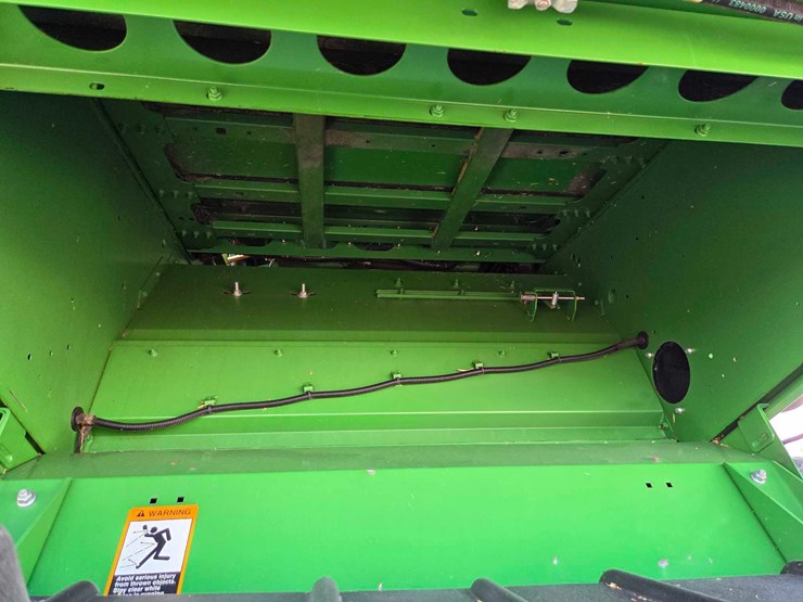 2015-john-deere-s680-image-15