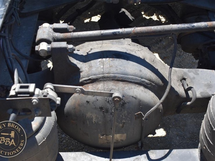 2011-kenworth-t660-image-42