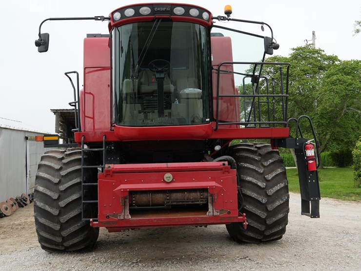 2012-case-ih-5088-image-3