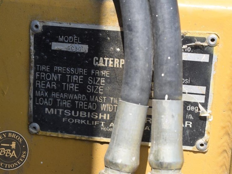 1996-caterpillar-gc30-image-20