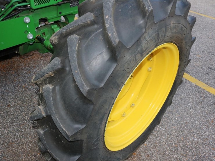 john-deere-5090e-image-13