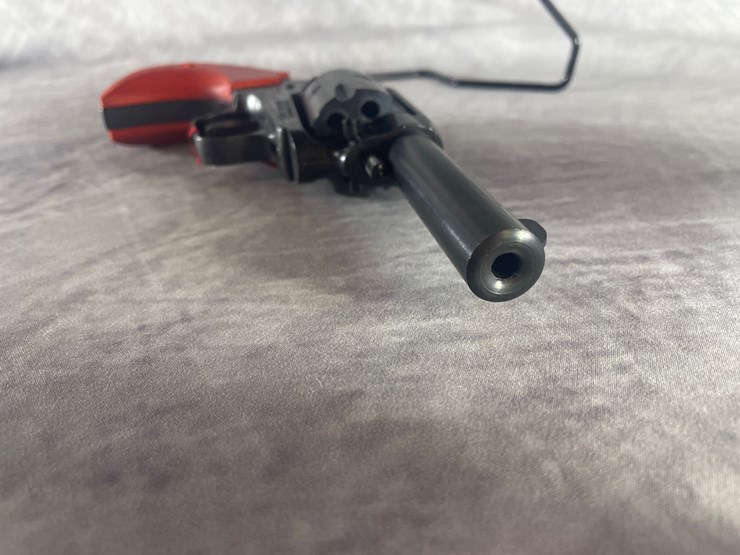 #4365-•-heritage-barkeep-22-lr-revolver,-sn:-1bh746643-image-4