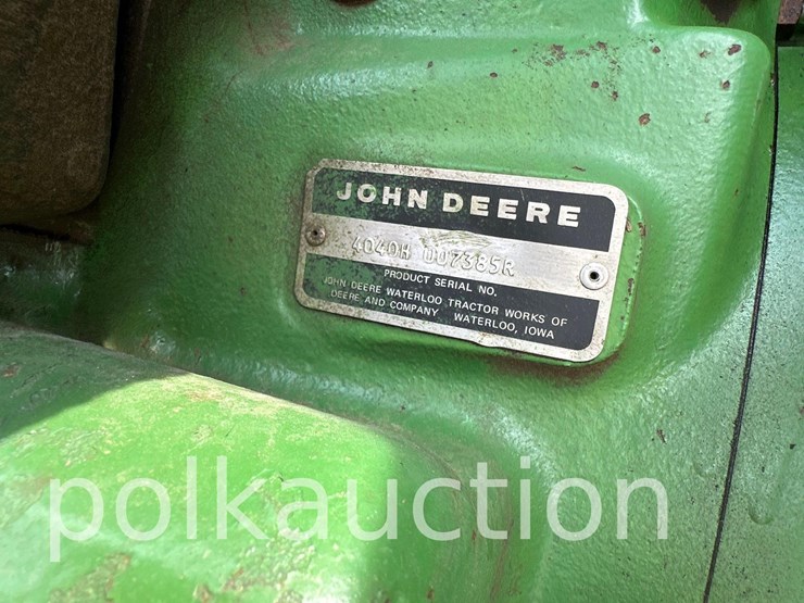 john-deere-4040-image-10