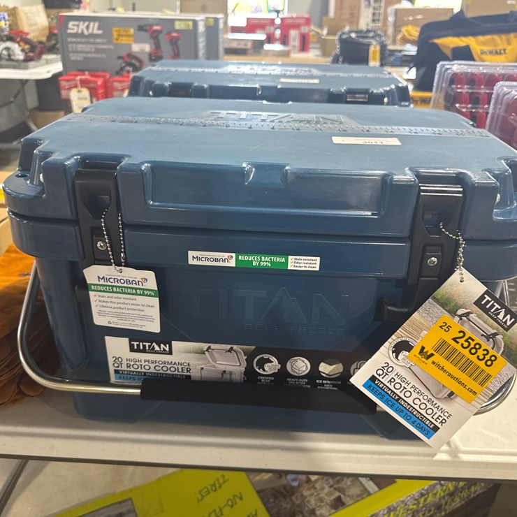 TITAN 20