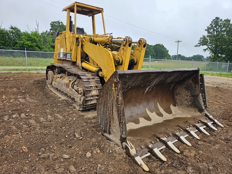 1984-caterpillar-973-image-18