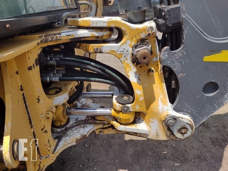2010-deere-310j-image-26