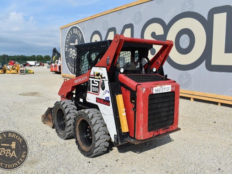 2017-takeuchi-ts50v-image-10