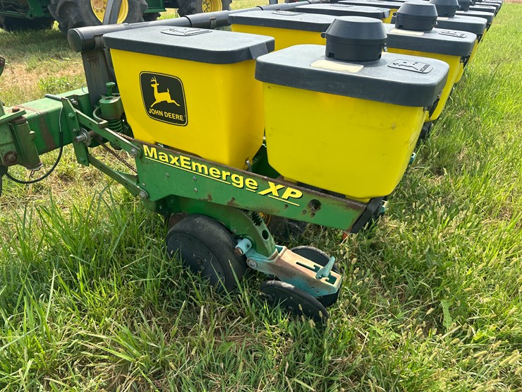 john-deere-30-image-5