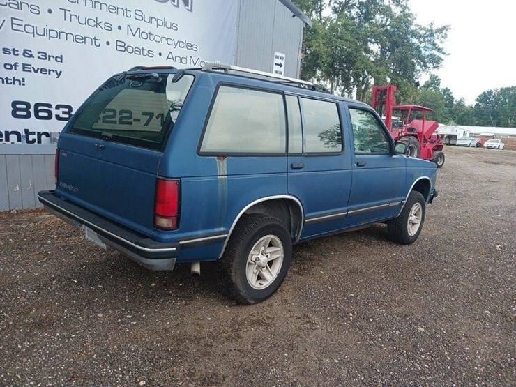 1994-chevrolet-blazer-image-8