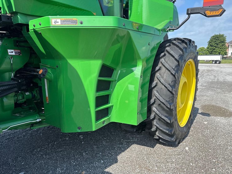 2022-john-deere-9r-390-image-31