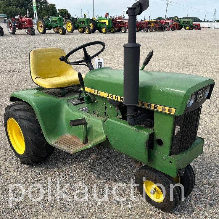 JOHN DEERE 110