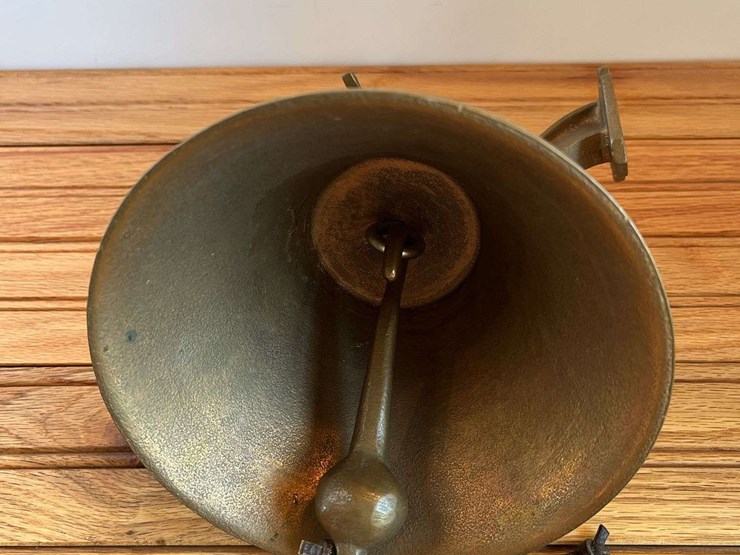 john-deere-brass-bell-image-5