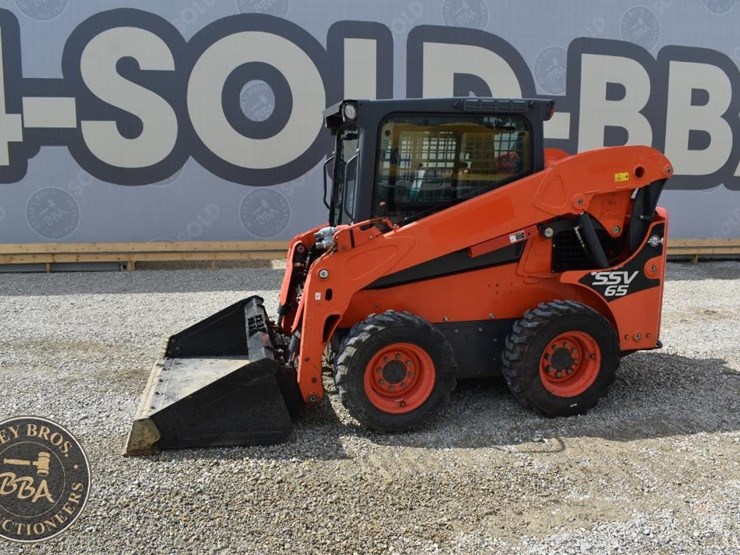 2020-kubota-ssv65-image-4