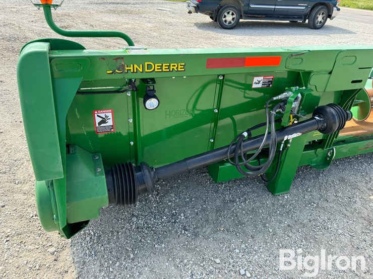 2020-john-deere-708c-image-17