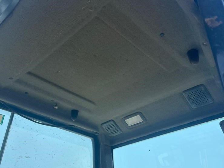 2021-bobcat-e85-image-33