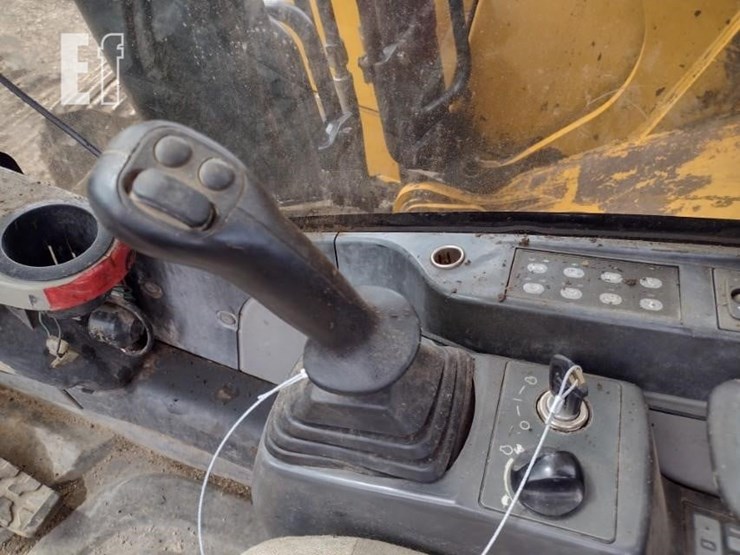 2008-caterpillar-320dlrr-image-8