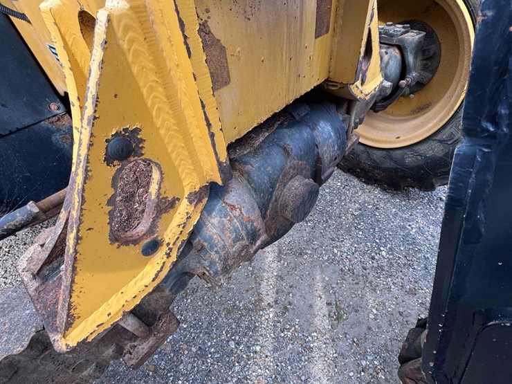 caterpillar-th407c-image-12